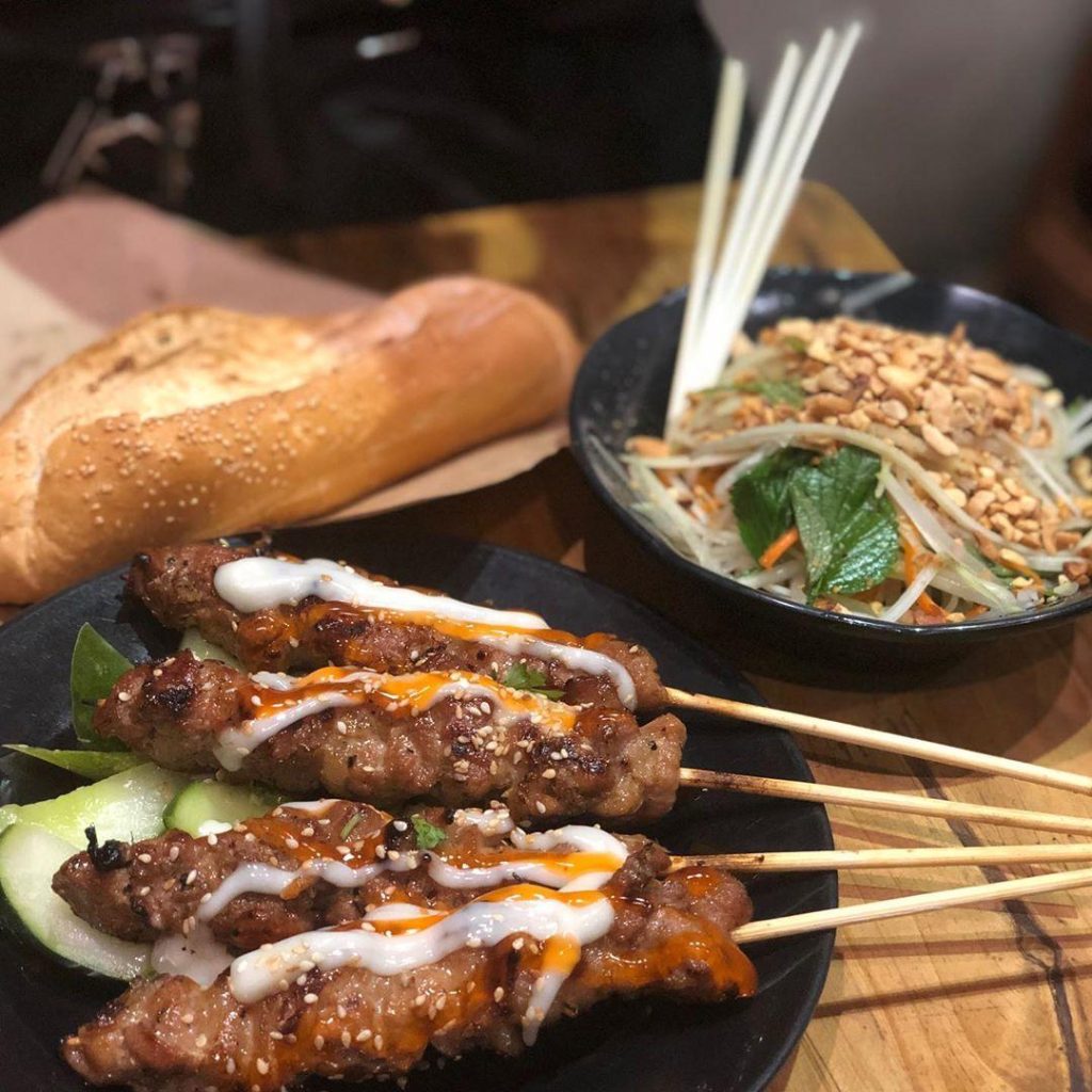 12 Quán Bánh Mì Hà Nội Ngon Nhất Không Thể Không Ăn