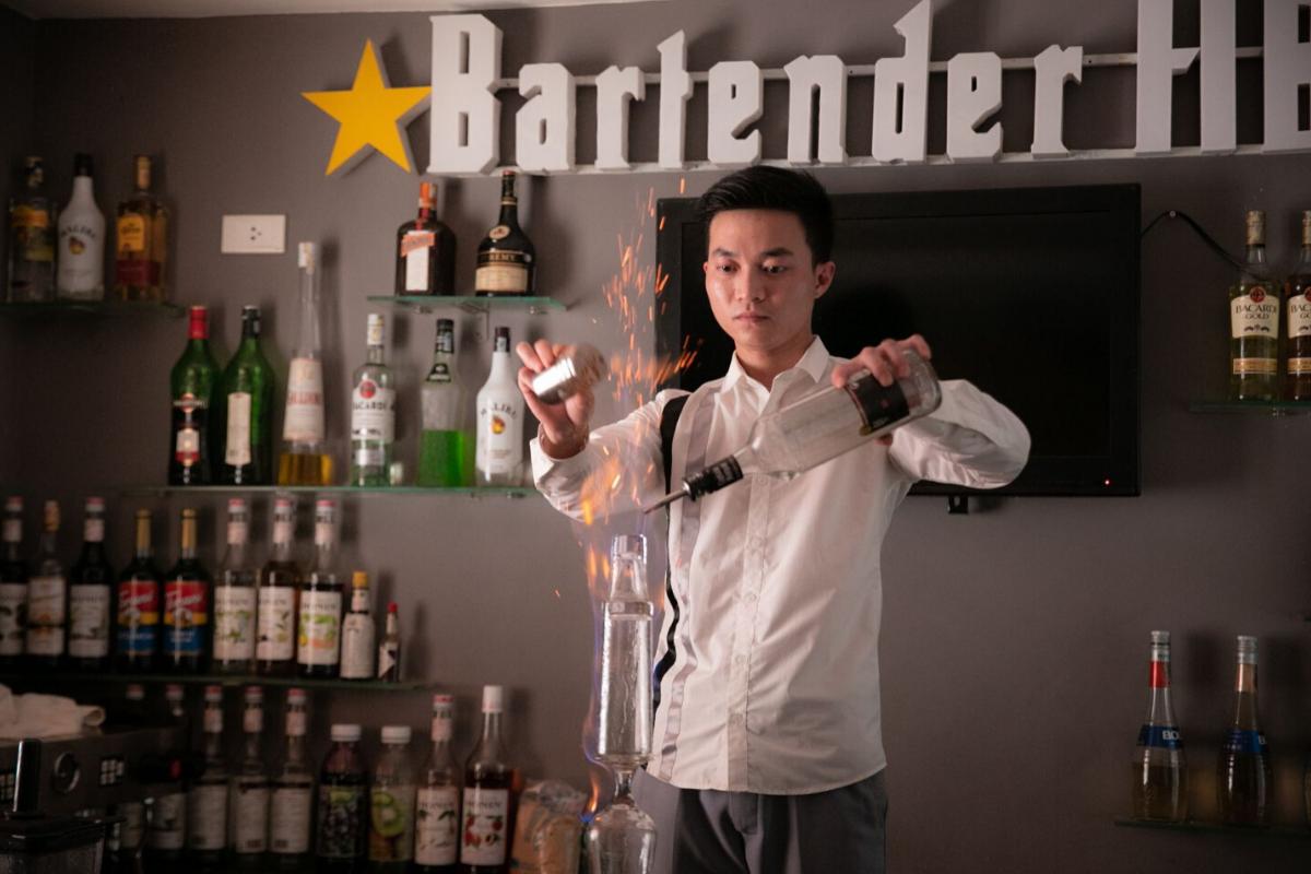 Trung Tâm Pha Chế Bartender HB - nơi học pha chế rượu tốt nhất tại Hà Nội