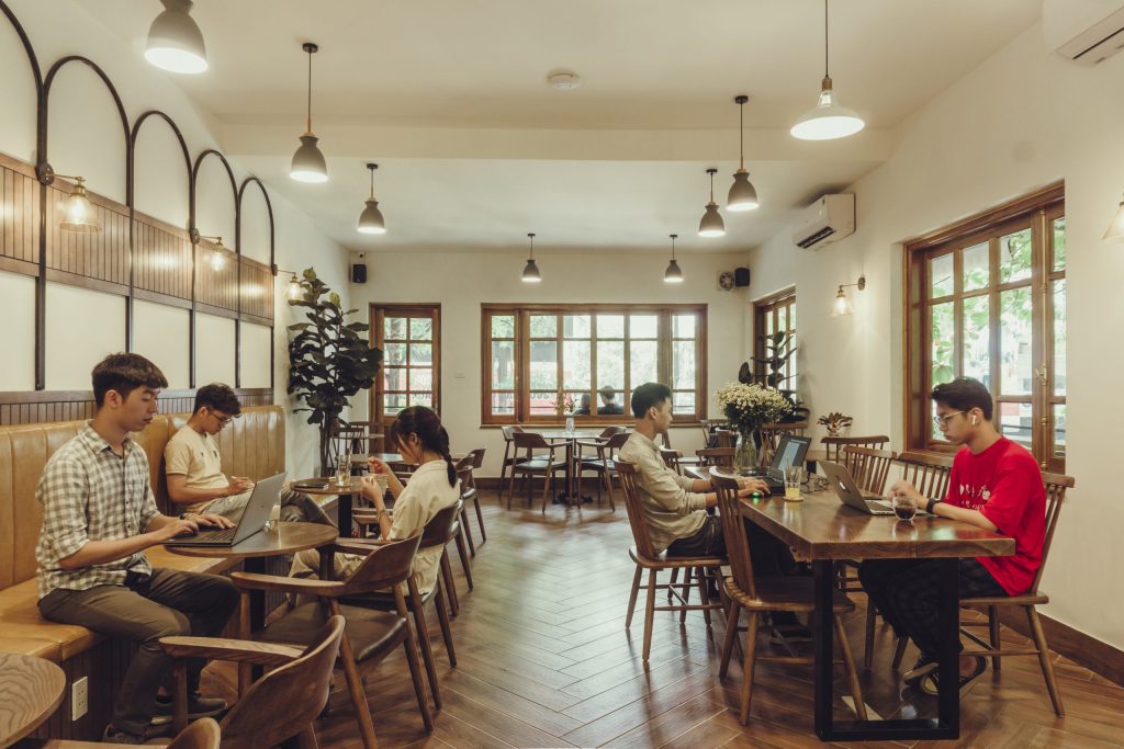 Quán cafe trang trí noel ở Hà Nội